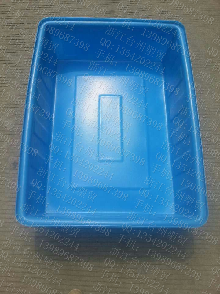 厂家直销低价出售PE塑胶水槽K200L塑胶水槽