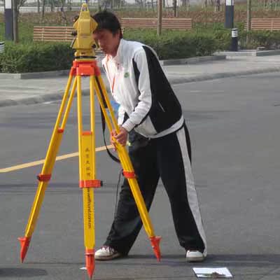 工程测量学 全站仪+经纬仪+水准仪的实践教学