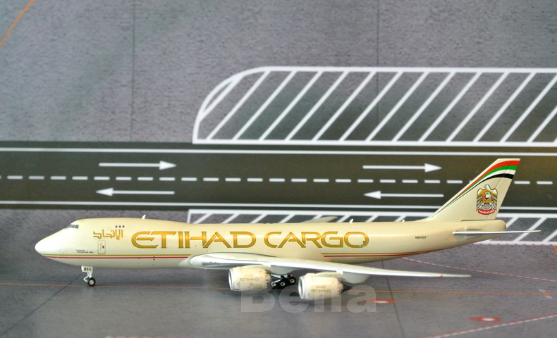 Geminijets GJETD1328 1:400 阿提哈德航空 B