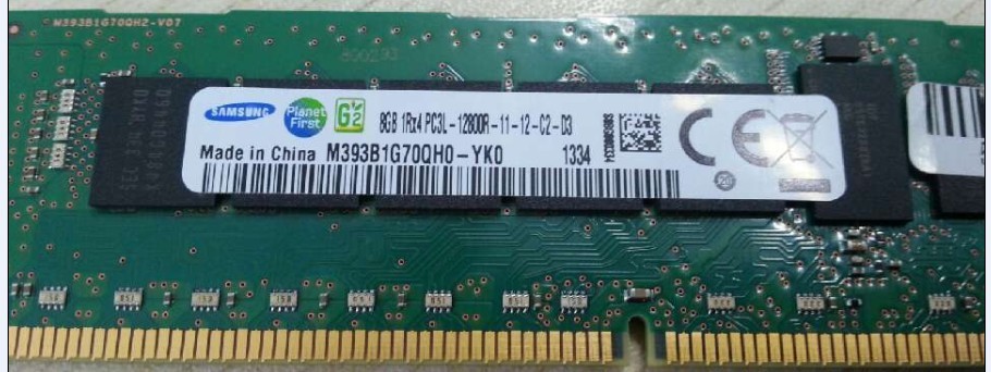 IBM内存8GB PC3L-12800R P\/N:00D5036 FR