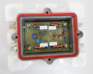 分支器分配器 有线电视数字电视 野外过流二分