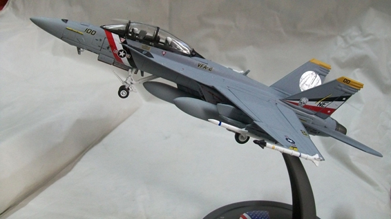 F18 F\/A-18大黄蜂战斗机飞机模型合金1:72|一