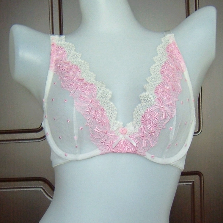 透视超薄<em>文胸</em>全<em>罩杯</em>深V性感白色透明网纱<em>胸罩</em>