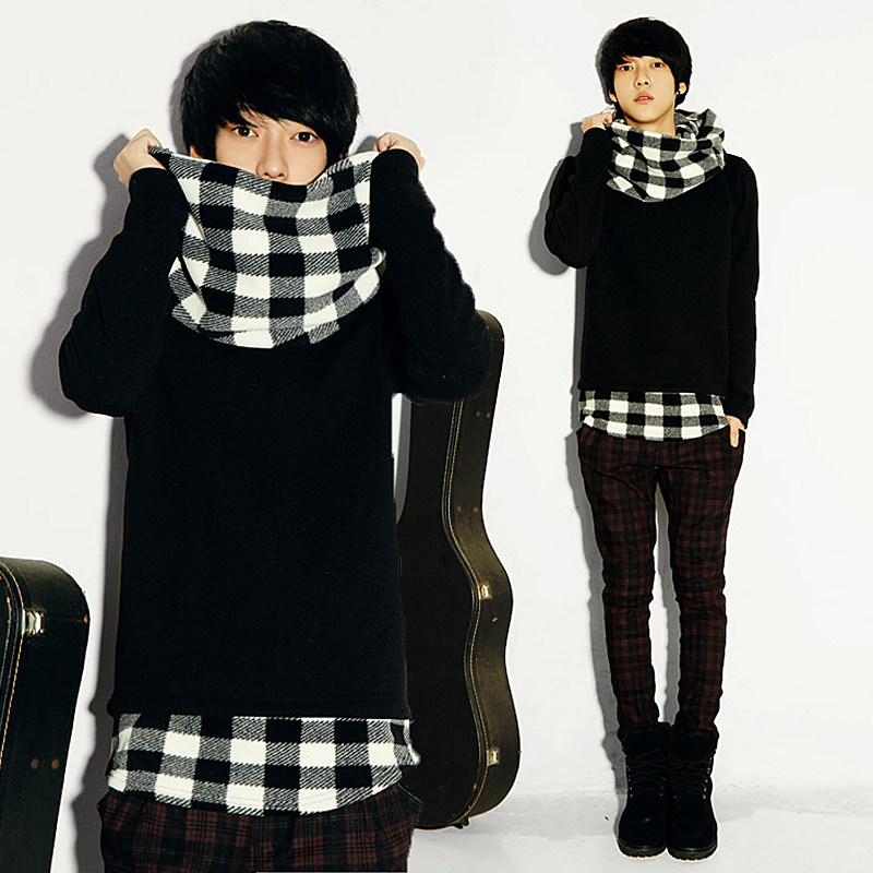 <em>男士毛衣</em>韩版男装<em>修身</em>格子拼接男线衫套头针织