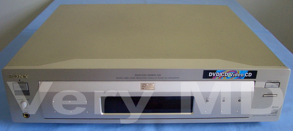 索尼SONY DVP-S7000 台式CD\/DVD 播放机 原