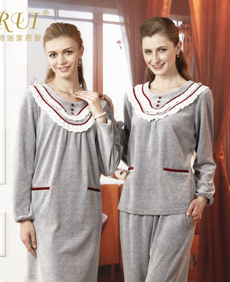 绮瑞家居服13秋新品<em>天鹅绒女睡衣套装</em>QE409