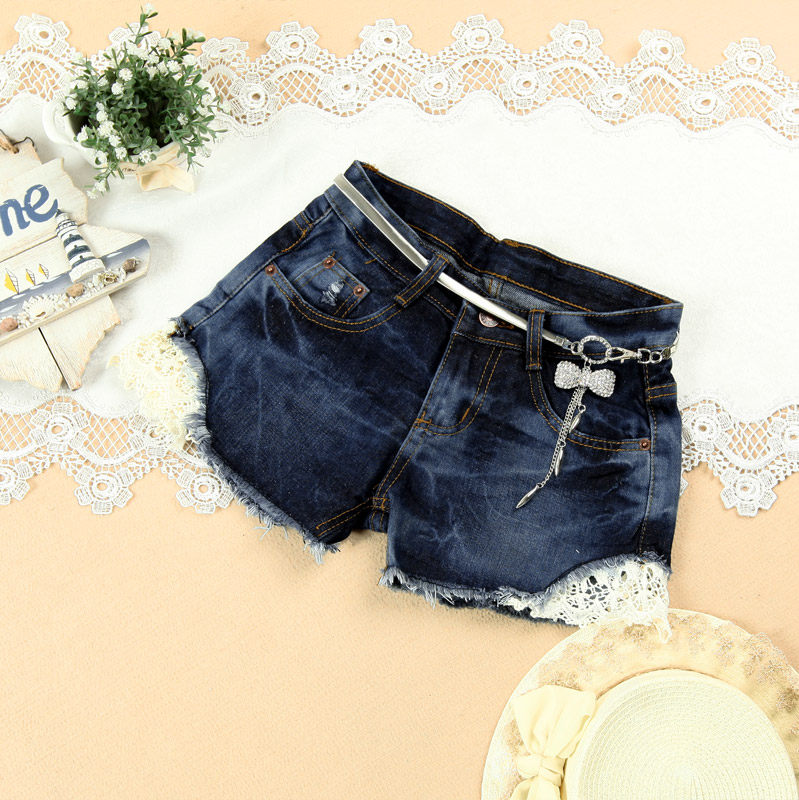 2013夏新款女装破洞<em>直筒</em>易<em>搭配</em>牛仔<em>短裤</em>适合