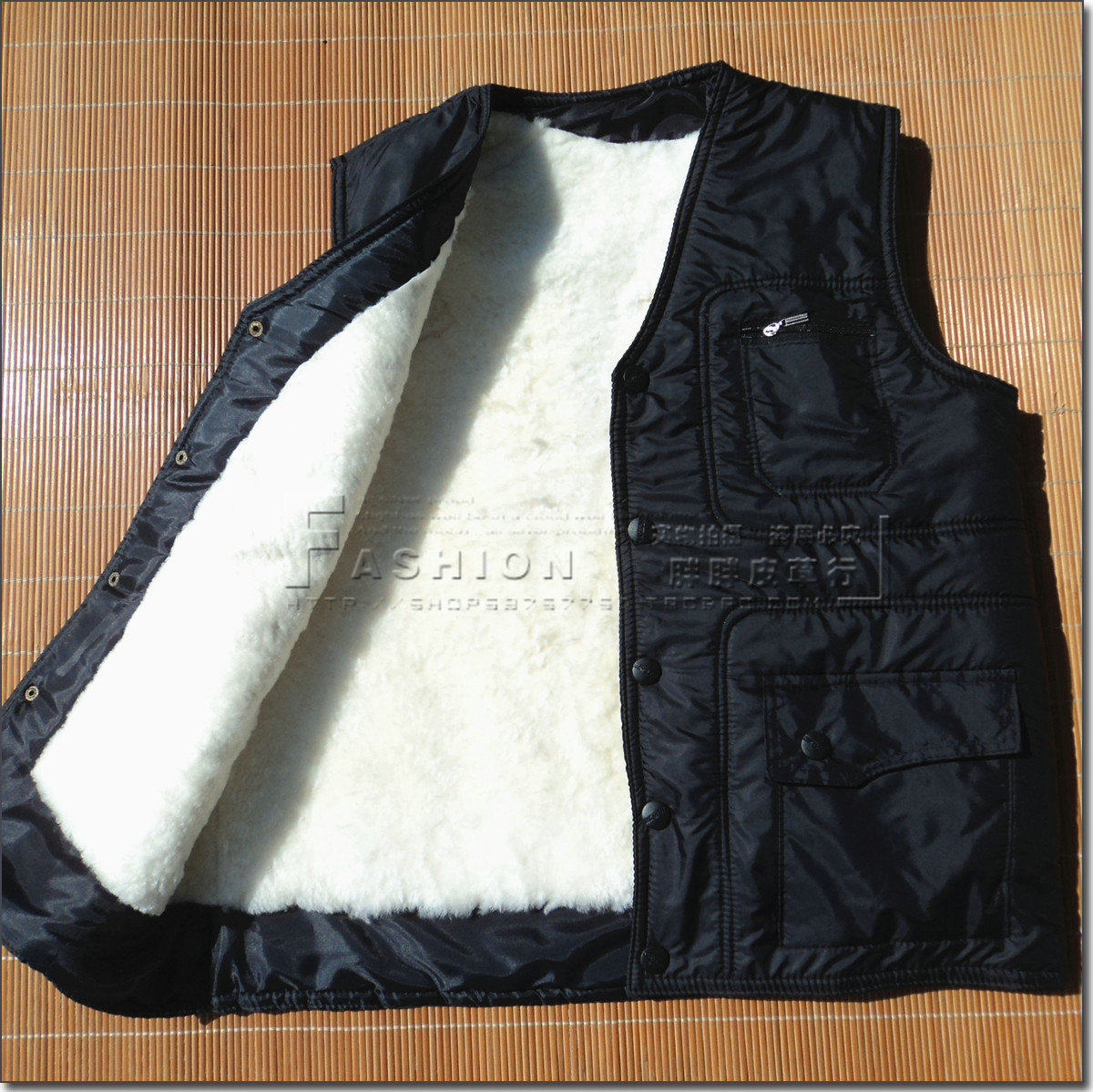 <em>男士羊毛马甲</em>羊皮内胆<em>坎肩</em>皮毛皮草保暖中老年