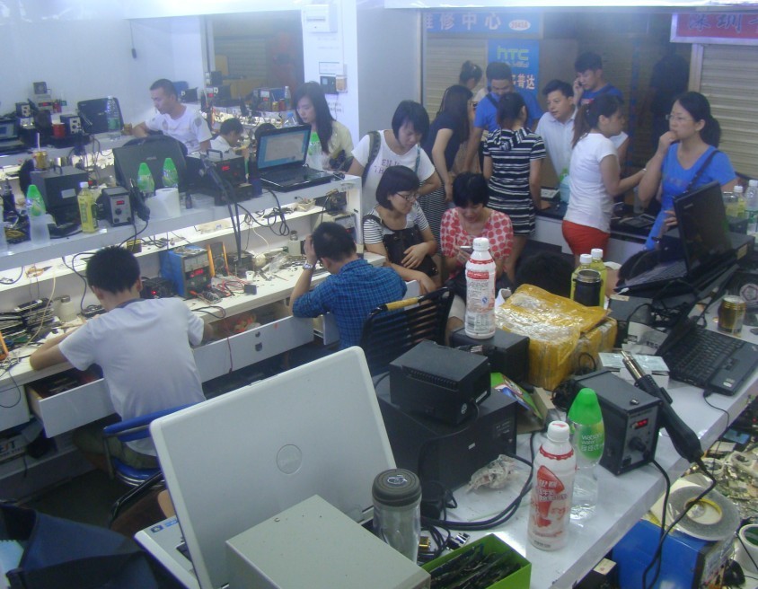 百灵通维修索爱LT18i手机维修进水.不开机.重启