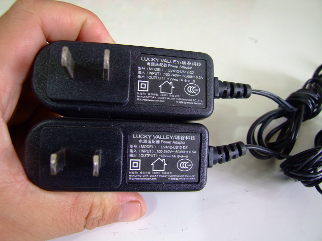 瑞谷科技12V LVA12-US12-DZ中兴网络电视机