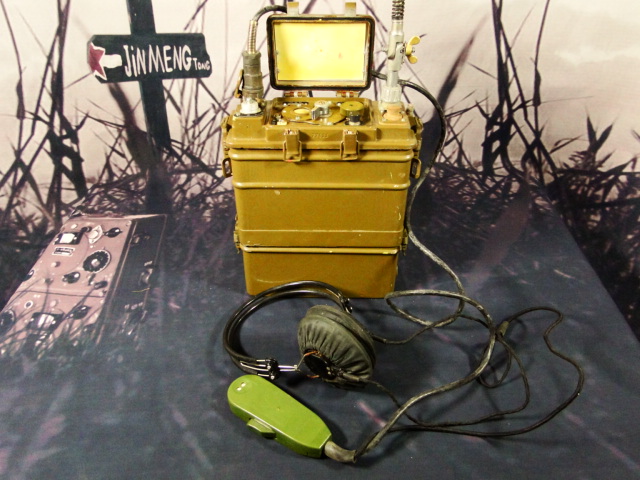 老式电台884退役军机电台调频 莫尔斯电码古董