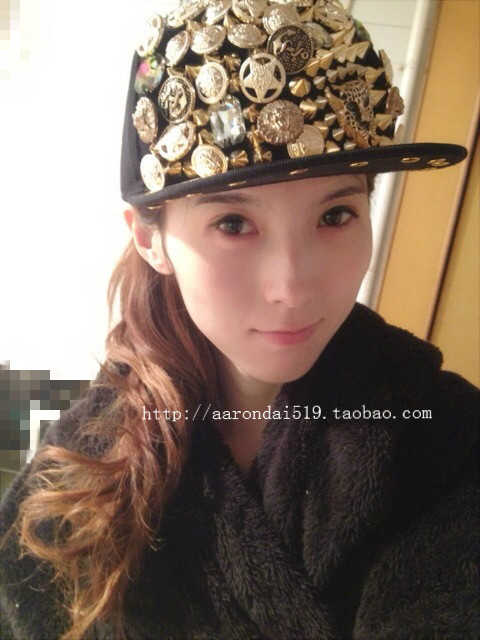 周杰伦乌克丽丽MV中同款豹头纽扣平沿嘻哈棒