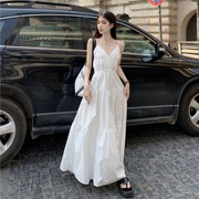 法式白色仙女裙吊带裙海边度假连衣裙显瘦夏季裙子小众气质长裙