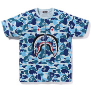 bape短袖t恤男鲨鱼，全身迷彩圆领，半袖潮款日本abccamoshark