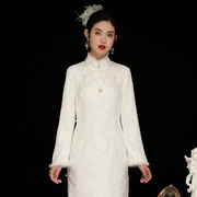 白色旗袍冬季加厚加绒年轻款过年套装2023年长袖，新中式连衣裙