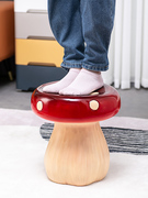 创意红蘑菇板凳客厅卧室可爱风家居落地摆件家用换鞋凳装饰品送礼