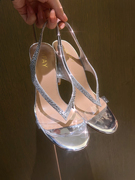 DFAY增加贵气感和休闲的银色水晶高跟鞋 水钻人字带透明凉鞋女夏