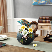 欧式复古花瓶陶瓷花器创意，抽象手工插花摆件，办公家居装饰软装容器