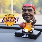 NBA球星篮球科比詹姆斯汽车摆件可爱车载摇头表情公仔装饰品创意