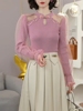 国风盘扣设计蕾丝拼接针织打底衫新中式镂空小众粉色长袖内搭上衣