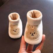 秋冬季婴儿步前鞋0-1岁3-6-9个月，男女宝宝软底学步新生不掉布鞋袜(布鞋袜)