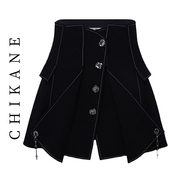 CHIKANE 不规则单排扣黑色修身短裙女个性链条高腰显腿长半身裙子