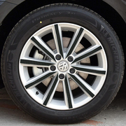 用于大众迈腾轮毂贴纸钢圈个性装饰保护贴碳纤维车轮圈刮痕遮挡贴