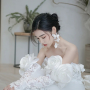 2022年气质时尚简约白色小花朵流苏耳环新娘甜美耳夹婚纱饰品