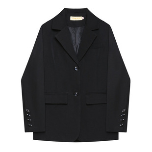 黑色自制小西服，女韩版小众设计感宽松白色，英伦风大码职业西装外套