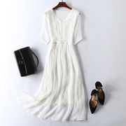 优雅气质白色v领真丝，连衣裙夏季收腰显瘦桑蚕丝仙女甜美长裙