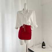2024夏季套装女白色五分袖飘带衬衫搭配红色高腰拉链半身短裙