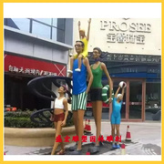 玻璃钢人物运动员雕塑一家五口商业街步行街景观人物小品装饰摆件