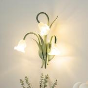 法式田园奶油风卧室床头壁灯创意花朵背景墙美式绿色LED清新壁灯