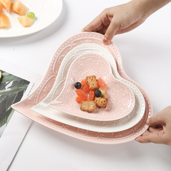 创意爱心形陶瓷盘子家用陶瓷菜盘餐盘蛋糕盘点心盘水果盘网红盘