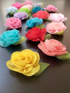 8朵价好质量手工缝胶粘19个颜色布艺卷芯带叶子装饰花朵娃衣帽花