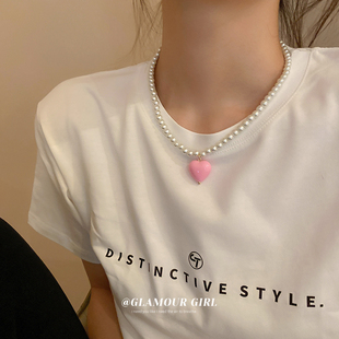 多巴胺彩色粉色爱心珍珠项链女高级设计感小众锁骨链颈链夏季配饰