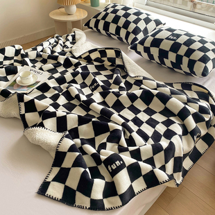 北欧时尚简约ins风午睡毯珊瑚绒毛毯单人棋盘格黑白格子沙发盖毯