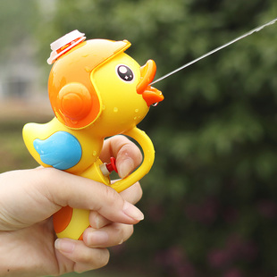 水儿童玩具喷水呲水，迷你小号滋水小鸭，子男女孩宝宝戏水大容量