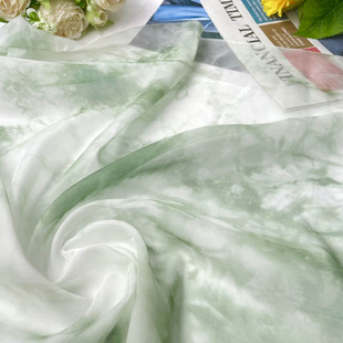 天丝柔软垂感透明淡绿色水墨不规则扎染布料纱裙汉服设计师面料