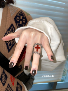 orexis原创红色玛瑙，十字架时尚个性钛钢，情侣戒指女小众设计