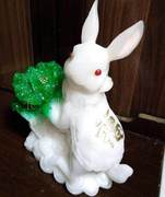 高档招财玉兔仿玉树脂工艺品兔子摆件突得百财白菜摆件兔子白菜兔