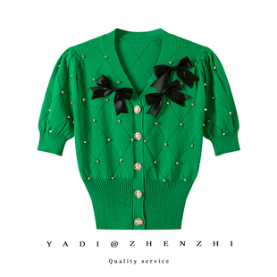 夏季重工钉珠蝴蝶结T恤女冰丝V领绿色短袖收腰泡泡袖开衫时尚上衣