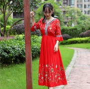 民族风夏复古刺绣连衣裙女红裙，旅游裙子中年妈妈装长款显瘦大摆裙