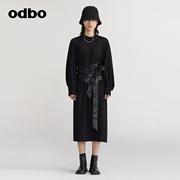 odbo/欧迪比欧原创设计复古气质连衣裙女秋冬腰封两件套