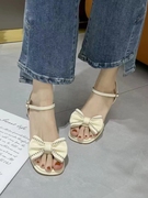 韩版时尚大码女鞋，40-43码蝴蝶结粗跟高跟特大号凉鞋，4142露趾