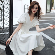 白色小晚礼服裙女2023气质高贵生日派对洋装短款平时可穿显瘦