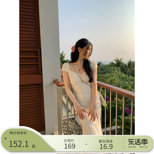 王少女(王少女)的店白色蕾丝，v领连衣裙2024夏季法式气质修身长款鱼尾裙子