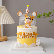 小朋友儿童虎宝宝，生日蛋糕装饰摆件玻璃球罩，装饰小帽子云朵插件