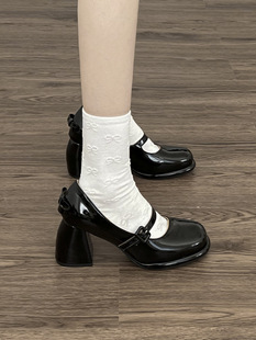 浅口法式玛丽珍鞋黑色厚底高跟鞋，女白色女鞋子秋季单鞋复古小皮鞋