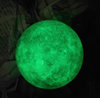 天然夜明珠绿色夜光球，萤石球原石月光球，水晶球超亮家居夜光摆件